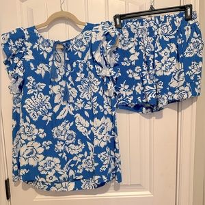 Joy Joy blue and white floral blouse and short set!